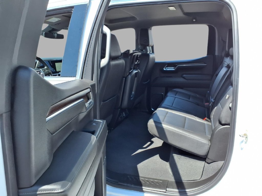 Used 2024 GMC Sierra 1500 SLT RWD image 23