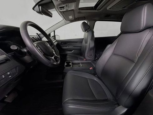 Used 2023 Honda Odyssey Touring image 27