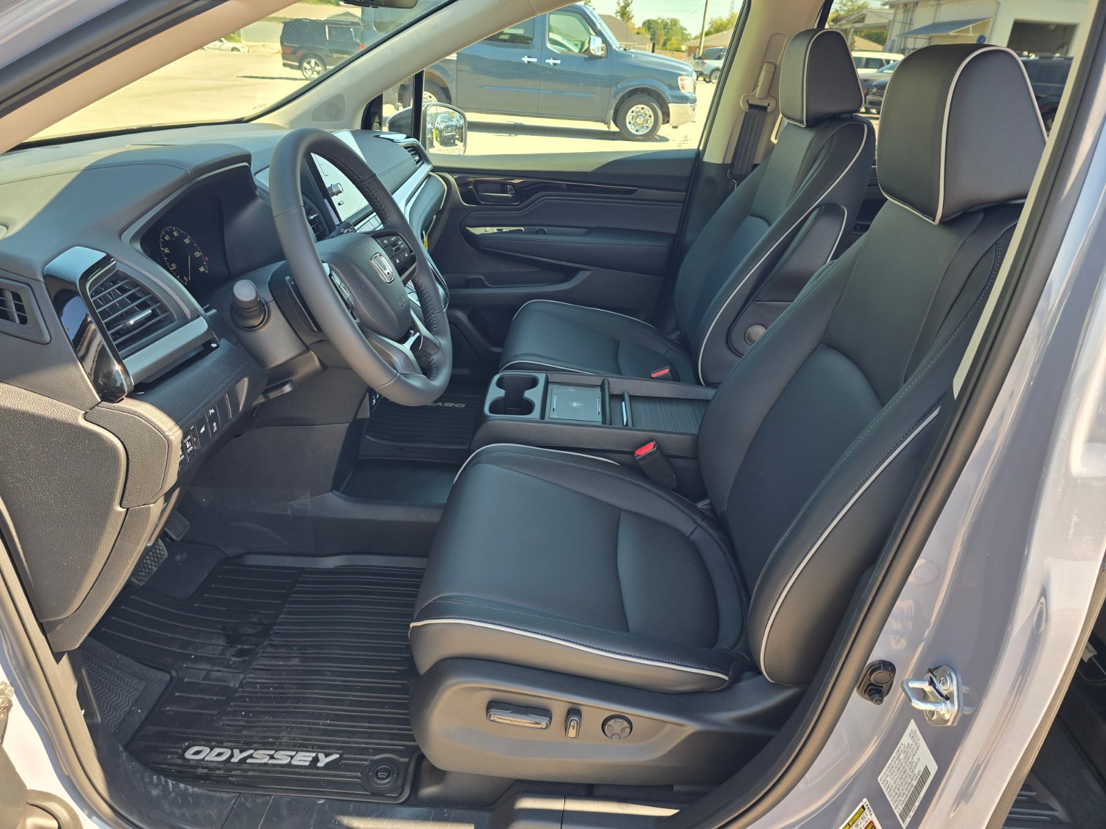 New 2027 Honda Odyssey Touring image 14
