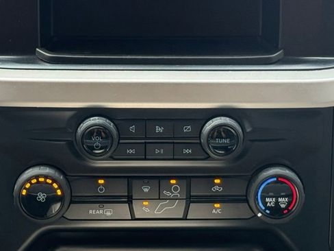 Used 2024 Ford F250 XL w/ STX Appearance Package AWD/4WD image 4