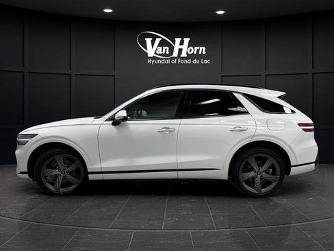 Used 2025 Genesis GV70 3.5T Sport w/ Sport Prestige Package image 13