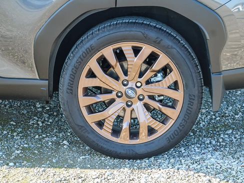 Used 2025 Subaru Forester Sport image 10