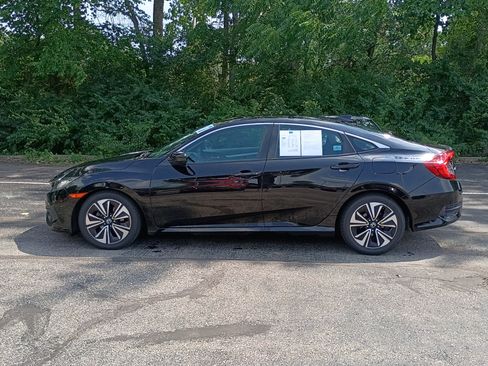 Used 2017 Honda Civic EX-T image 8