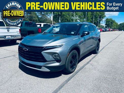 Used 2023 Chevrolet Blazer LT w/ Convenience Package FWD image 1
