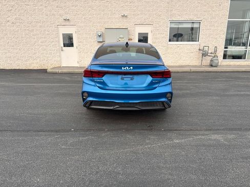 Used 2024 Kia Forte GT-Line w/ GT-Line Premium Package FWD image 5