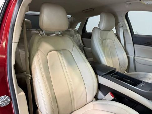 Used 2018 Lincoln MKZ Select w/ Technology Package image 26