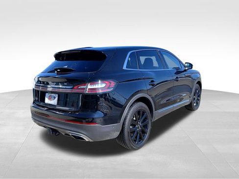 Used 2023 Lincoln Nautilus Reserve w/ Equipment Group 201A image 5