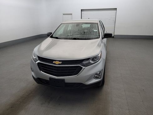 Used 2019 Chevrolet Equinox LS FWD image 15