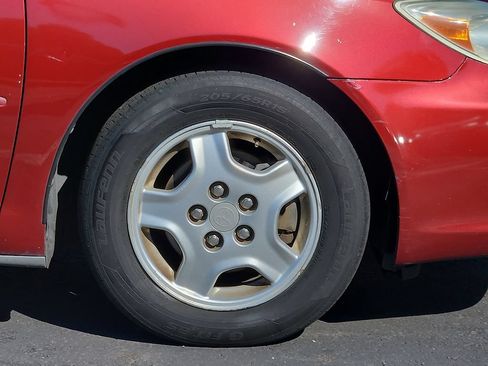 Used 2003 Toyota Camry LE FWD image 13