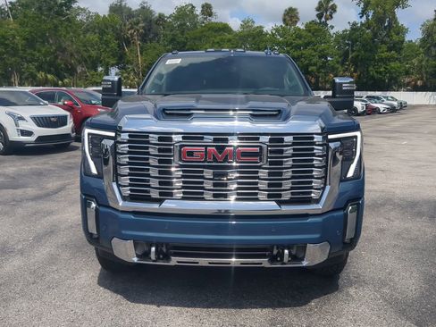 New 2025 GMC Sierra 2500 Denali w/ Denali Reserve Package image 16