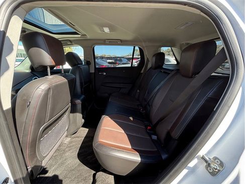 Used 2015 GMC Terrain SLT w/ Open Road Package image 32