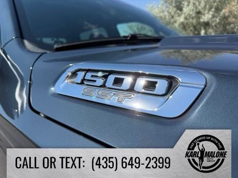 Used 2025 RAM 1500 Big Horn AWD/4WD image 11