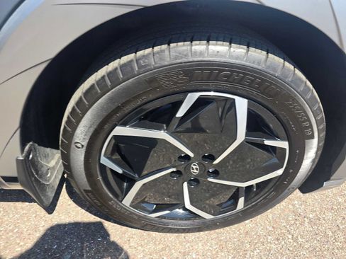 Used 2024 Hyundai Ioniq 5 Limited RWD image 9