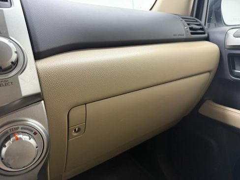 Used 2013 Toyota 4Runner SR5 image 23