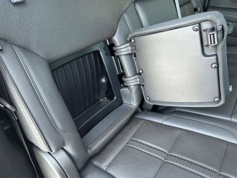 Used 2025 Chevrolet Silverado 1500 High Country w/ High Country Premium Package image 26