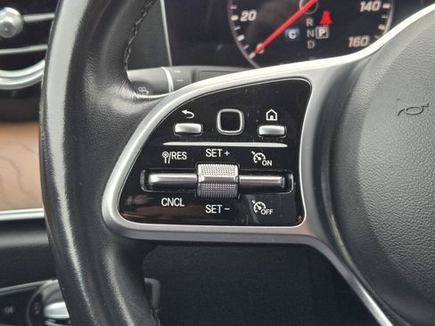 Used 2020 Mercedes-Benz E 350 4MATIC Sedan image 26