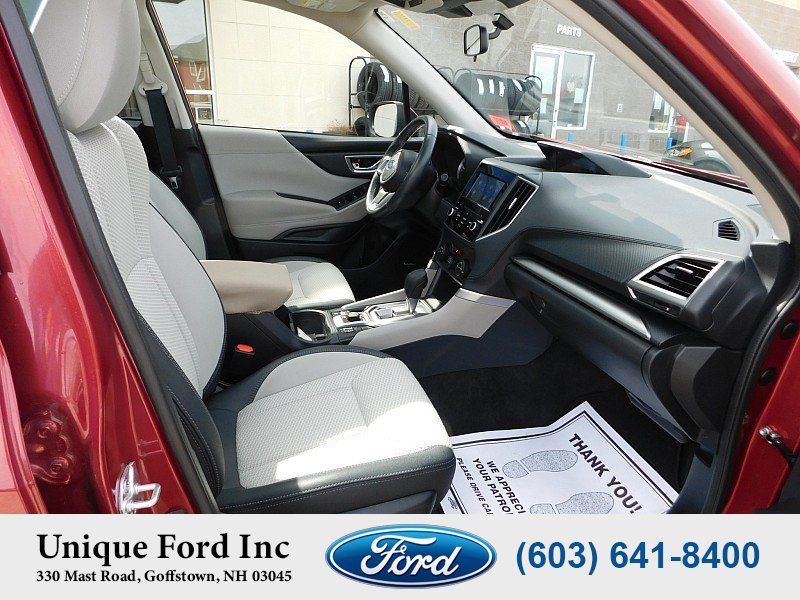Used 2023 Subaru Forester Premium AWD/4WD image 29