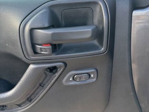 Used 2017 Jeep Wrangler Unlimited Sport w/ Quick Order Package 24S image 13