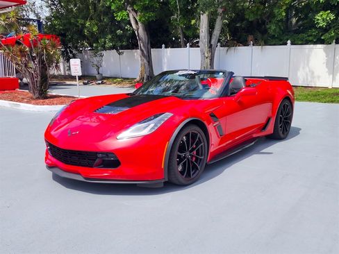 Used 2017 Chevrolet Corvette Grand Sport RWD image 4