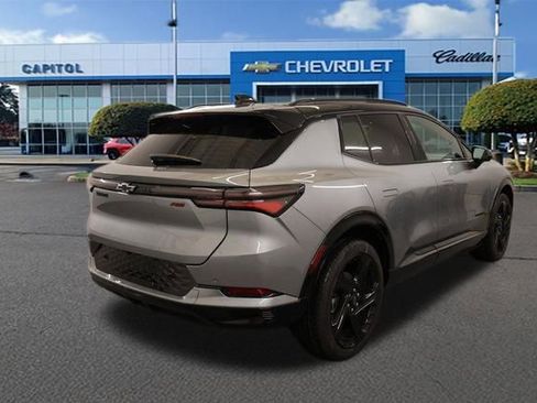 New 2026 Chevrolet Equinox EV RS image 2