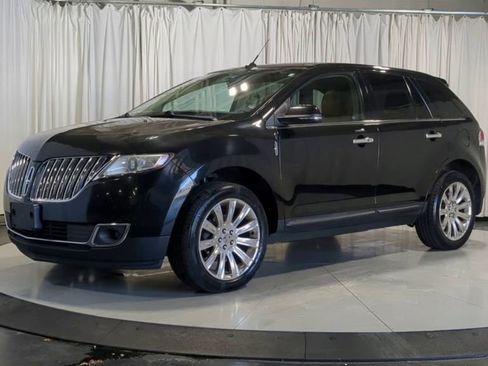 Used 2015 Lincoln MKX AWD w/ Equipment Group 102A image 5