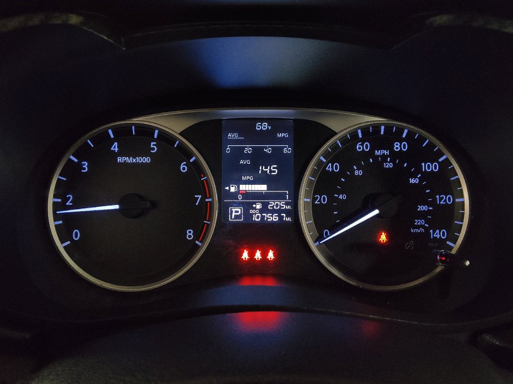 Used 2023 Nissan Versa S FWD image 23