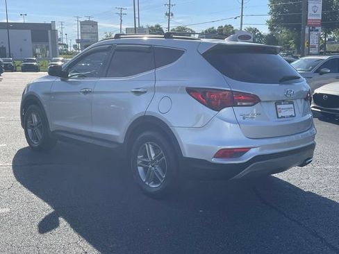 Used 2018 Hyundai Santa Fe Sport w/ 2.4L Value Package 02 FWD image 5