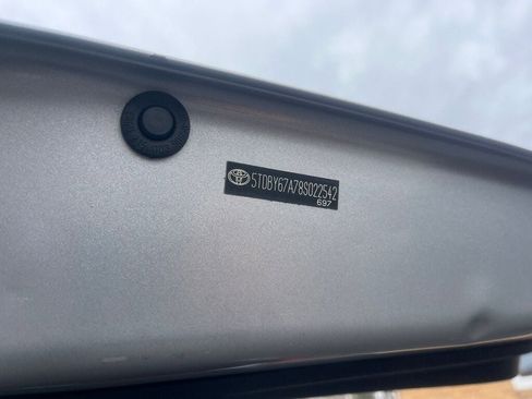 Used 2008 Toyota Sequoia Platinum image 34