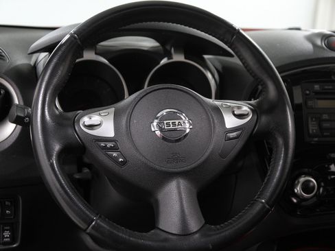 Used 2014 Nissan Juke SV image 27