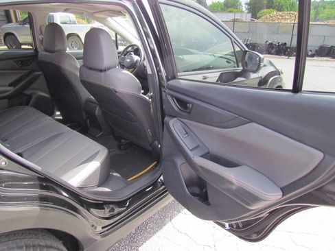 Used 2021 Subaru Crosstrek 2.5i Sport w/ Moonroof Package image 15