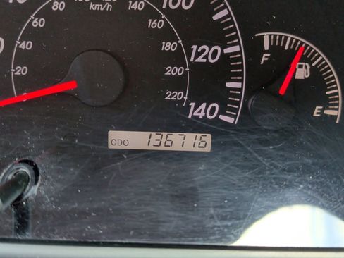 Used 2005 Toyota Camry LE FWD image 15