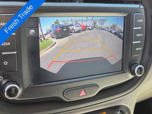 Used 2022 Kia Soul LX FWD image 21
