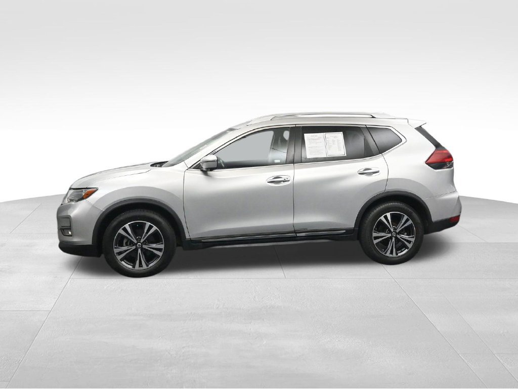Used 2018 Nissan Rogue SL FWD image 2