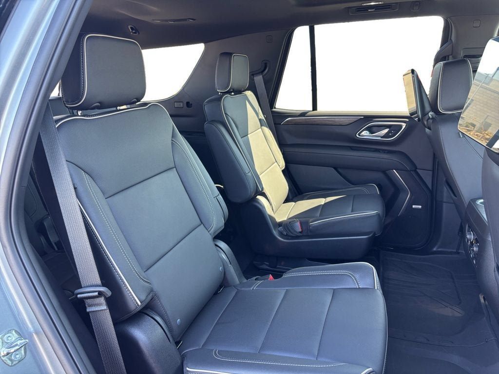 Certified 2024 Chevrolet Tahoe Premier w/ Advanced Technology Package AWD/4WD image 18