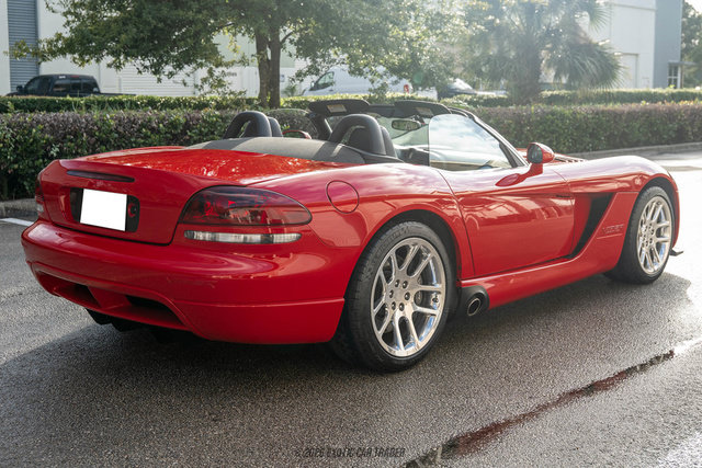 Used 2003 Dodge Viper SRT-10 RWD image 7