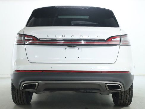 Certified 2023 Lincoln Nautilus Reserve image 43