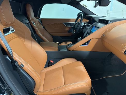 Used 2021 Jaguar F-TYPE R AWD/4WD image 29