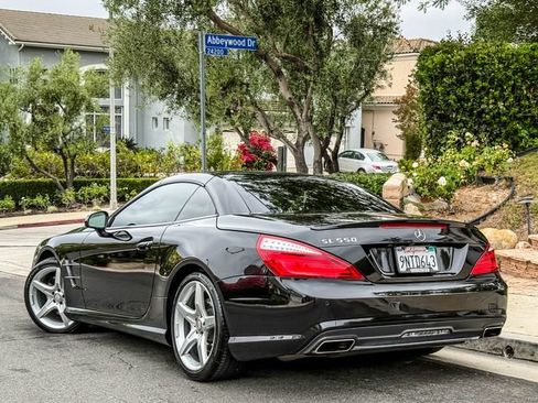 Used 2013 Mercedes-Benz SL 550 image 17