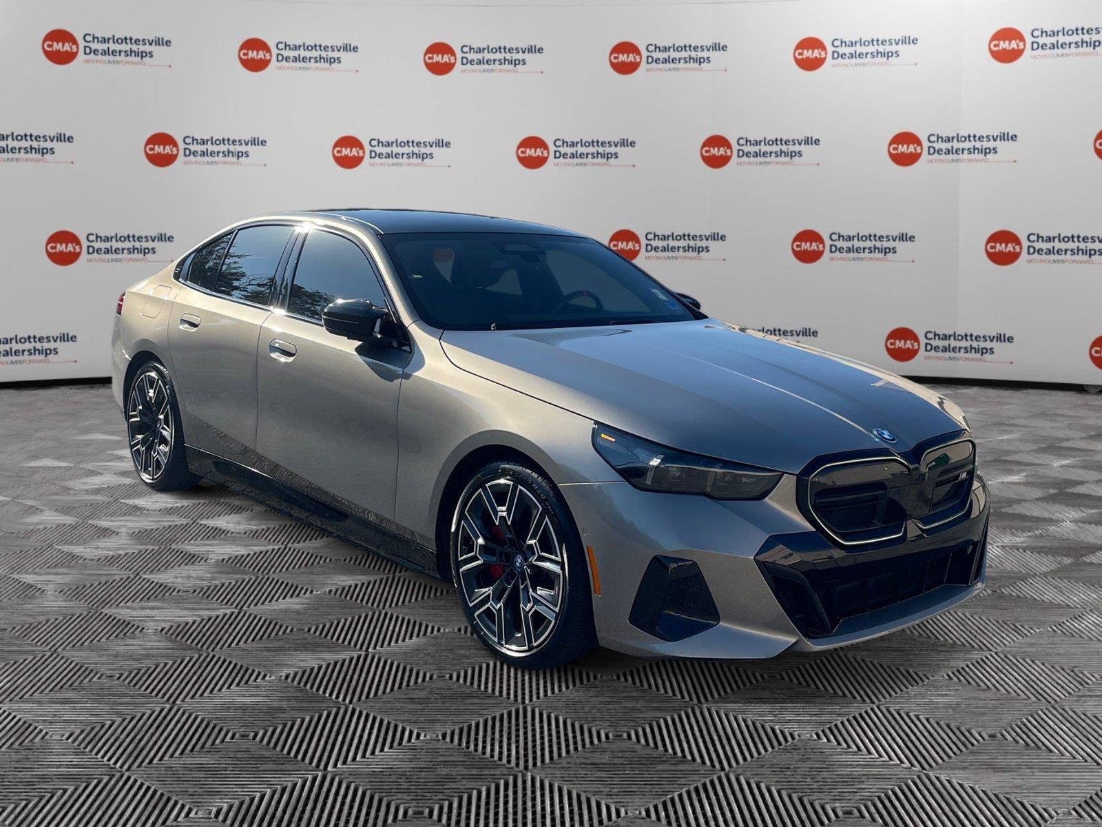 Used 2024 BMW i5 M60 w/ Premium Package AWD/4WD image 7