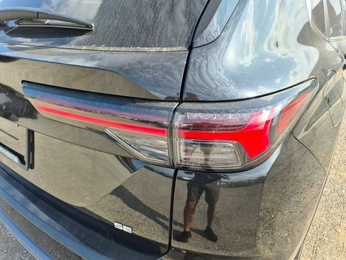 New 2026 Mitsubishi Outlander SE FWD image 11