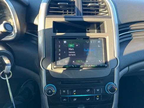 Used 2015 Chevrolet Malibu LS image 30