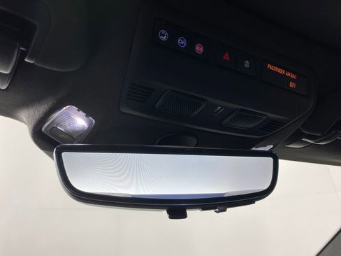 Used 2021 Chevrolet Corvette Stingray Premium Cpe w/ Z51 Performance Package image 25