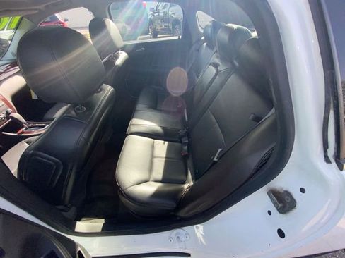 Used 2010 Chevrolet Impala LT w/ Luxury Edition Package FWD image 5