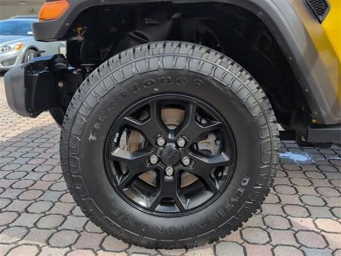 Used 2021 Jeep Wrangler Unlimited Sport image 19
