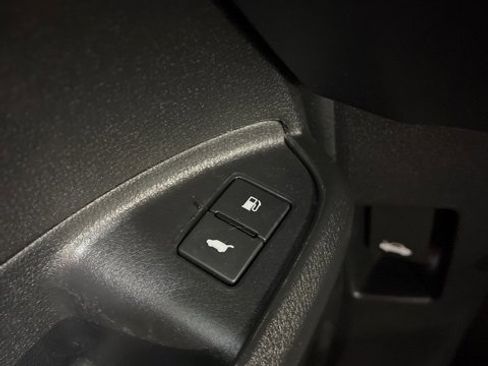 Used 2022 Honda Pilot TrailSport image 41