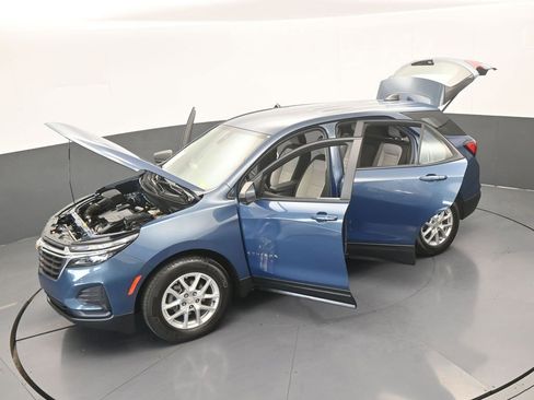 Used 2024 Chevrolet Equinox LS FWD image 58
