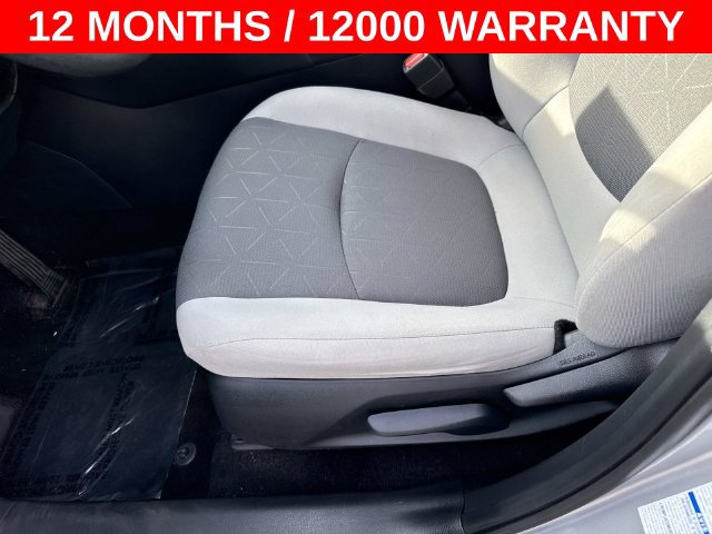 Used 2019 Toyota RAV4 XLE w/ Carpet Mat Package AWD/4WD image 12