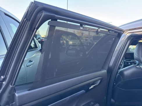 Used 2025 Toyota Highlander XSE image 13