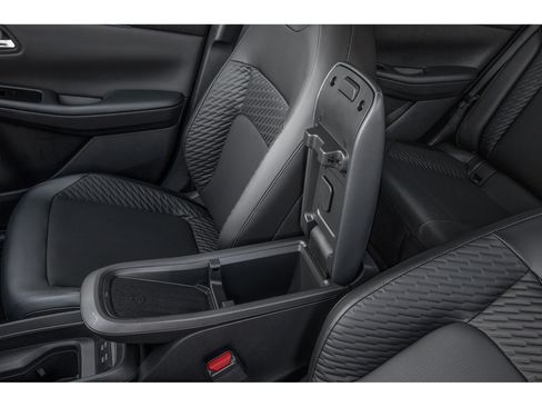New 2026 Nissan Leaf Platinum+ w/ Cargo Package (Platinum+) FWD image 41