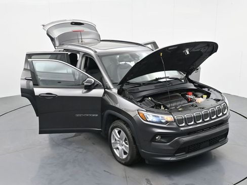 Used 2022 Jeep Compass Latitude w/ Sun and Sound Group image 41
